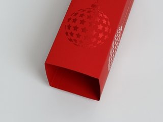 Шубер на дизайнерской бумаге Тач Кавер (Touche Cover) с тиснением